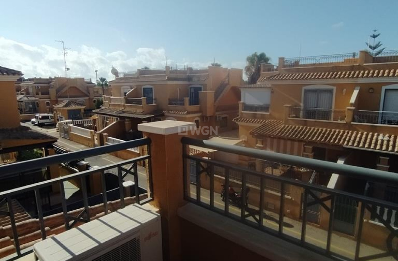 Wiederverkauf - Villa - Torrevieja - AGUAS NUEVAS 25