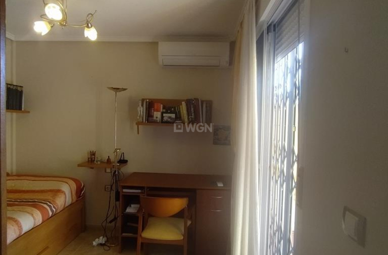 Wiederverkauf - Villa - Torrevieja - AGUAS NUEVAS 25