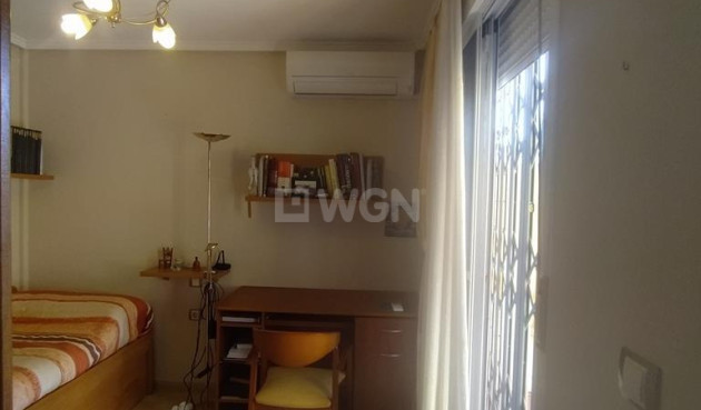 Wiederverkauf - Villa - Torrevieja - AGUAS NUEVAS 25