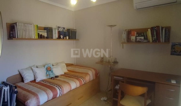 Wiederverkauf - Villa - Torrevieja - AGUAS NUEVAS 25