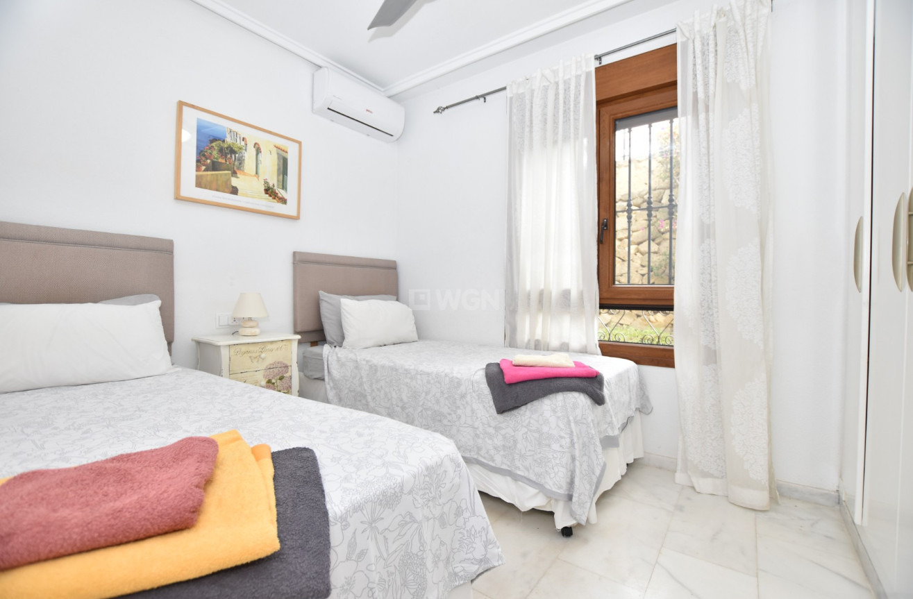 Odsprzedaż - Kamienica - Algorfa - Inland