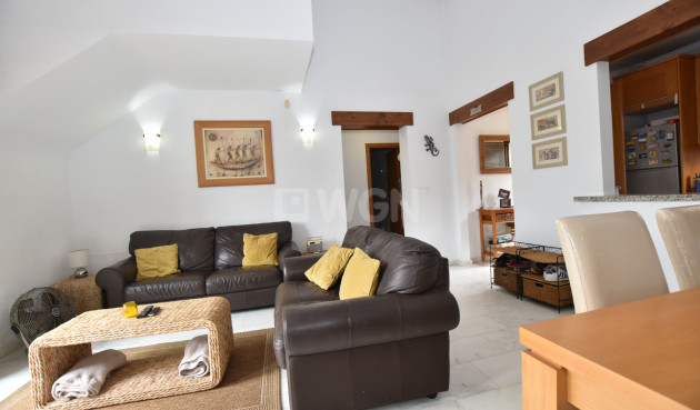 Odsprzedaż - Kamienica - Algorfa - Inland