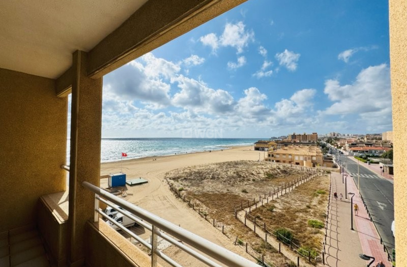 Resale - Apartment / flat - La Mata - Costa Blanca