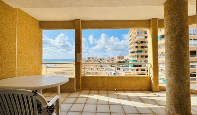 Resale - Apartment / flat - La Mata - Costa Blanca