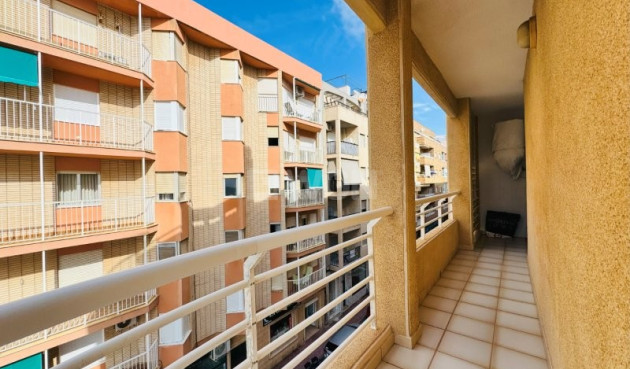 Resale - Apartment / flat - La Mata - Costa Blanca