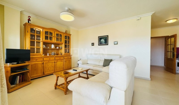 Resale - Apartment / flat - La Mata - Costa Blanca