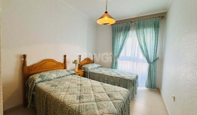 Resale - Apartment / flat - La Mata - Costa Blanca