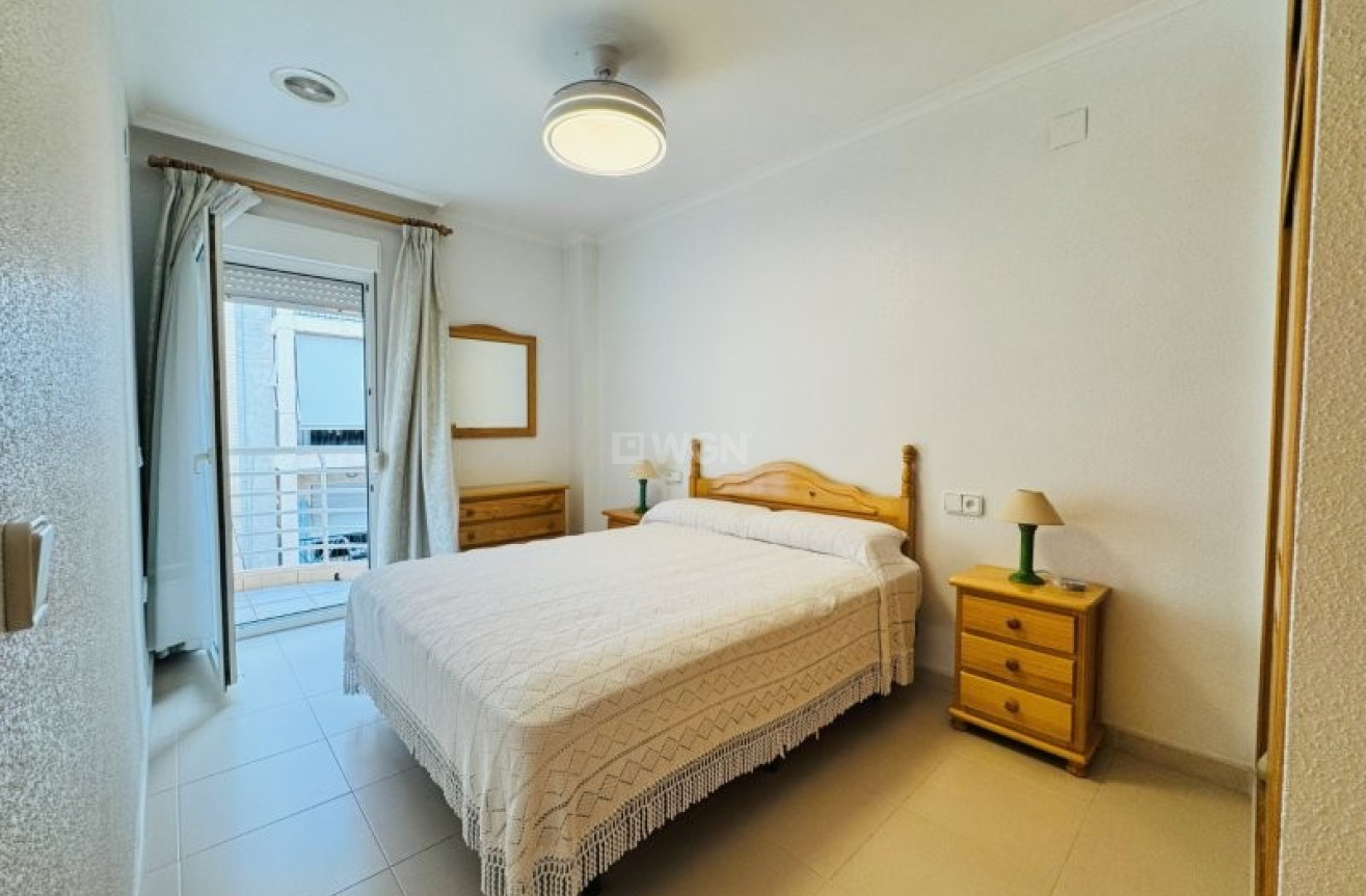 Resale - Apartment / flat - La Mata - Costa Blanca