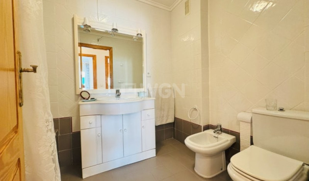 Resale - Apartment / flat - La Mata - Costa Blanca