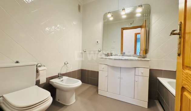 Resale - Apartment / flat - La Mata - Costa Blanca