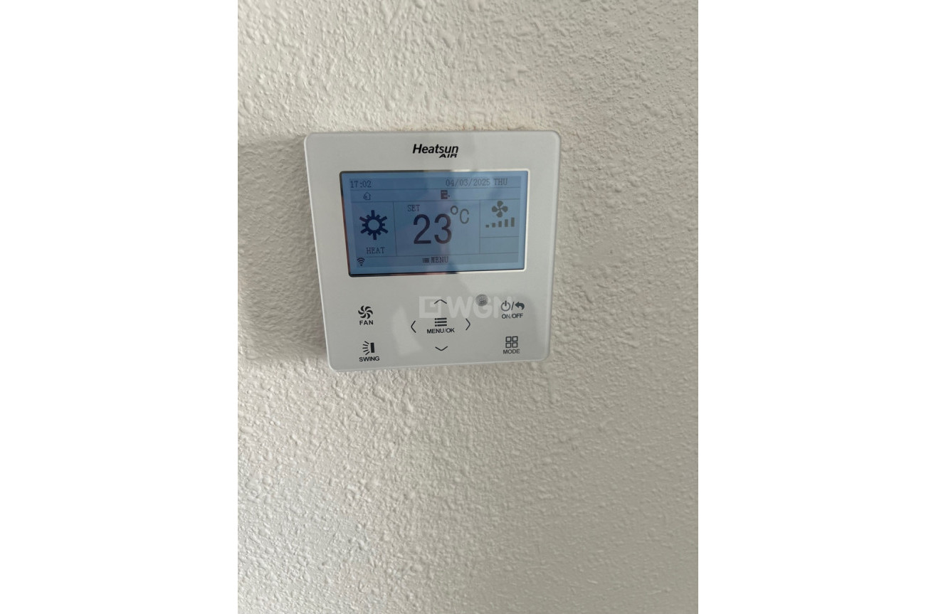 Resale - Apartment / flat - Torrevieja - Calas Blancas