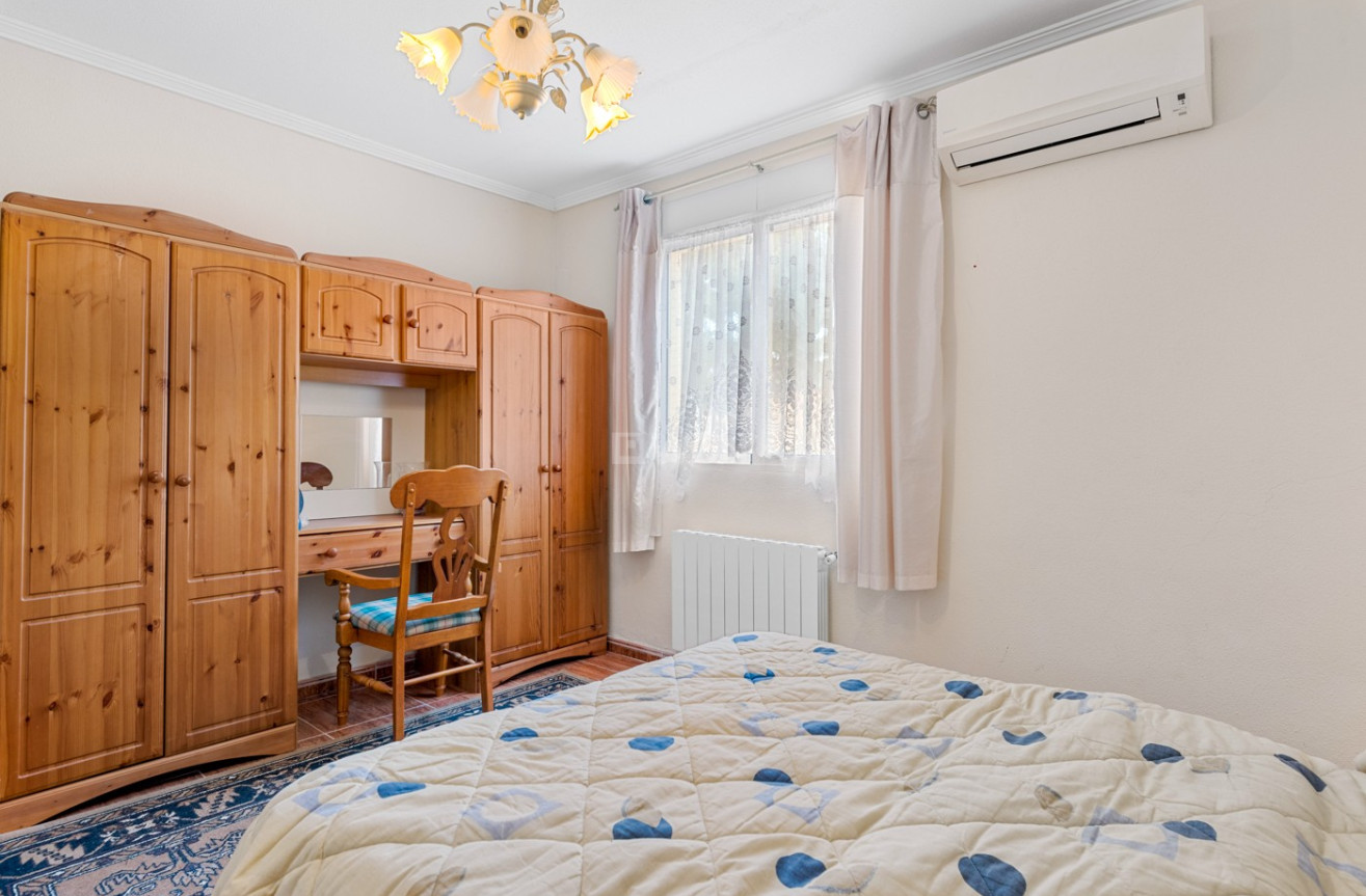 Odsprzedaż - Villa - Jacarilla - Inland