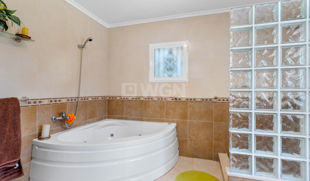 Odsprzedaż - Villa - Jacarilla - Inland