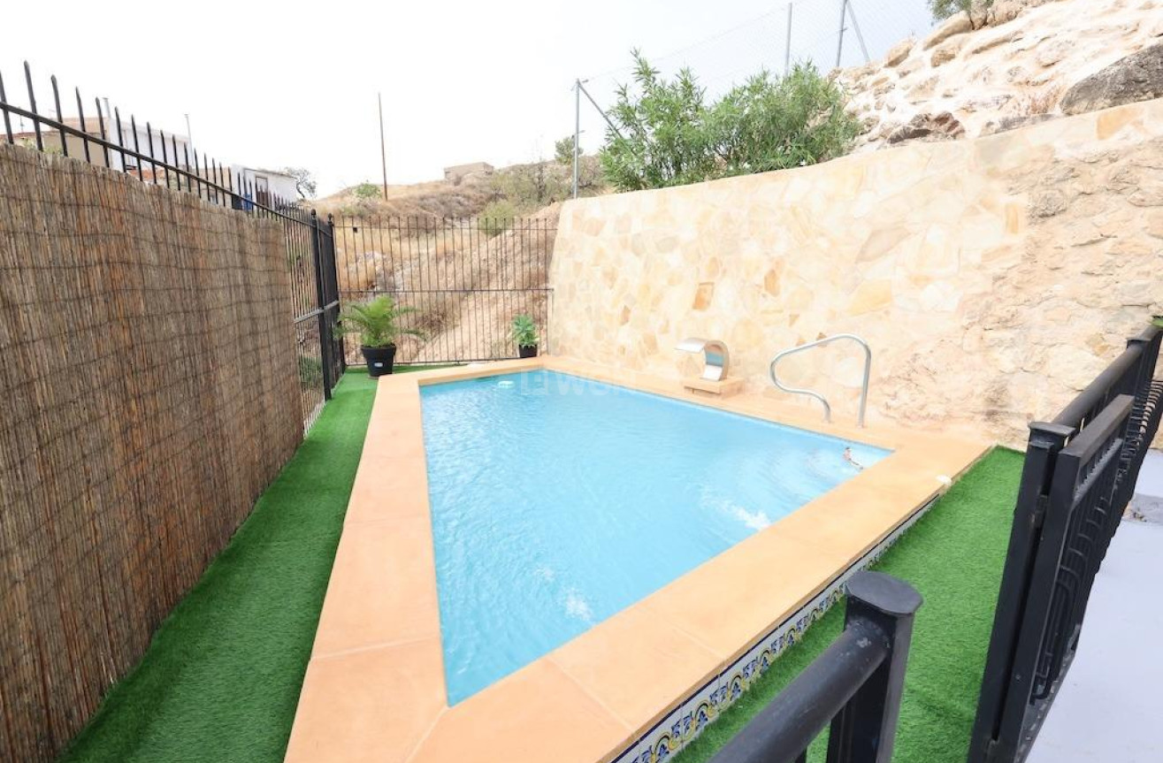 Resale - Villa - Fortuna - Inland