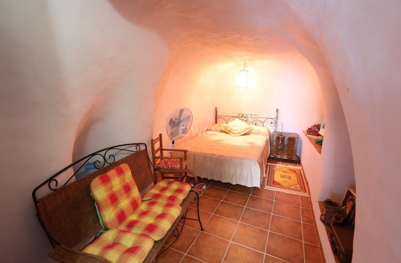 Reventa - Villa - Fortuna - Inland