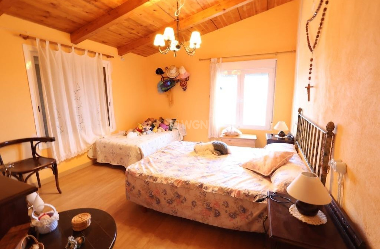 Reventa - Villa - Fortuna - Inland