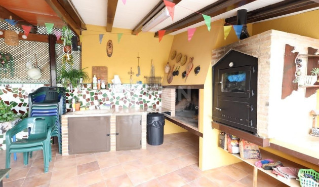 Reventa - Villa - Fortuna - Inland