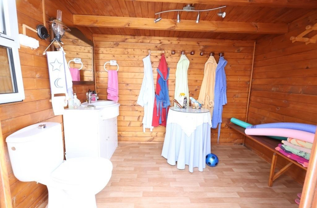 Reventa - Villa - Fortuna - Inland