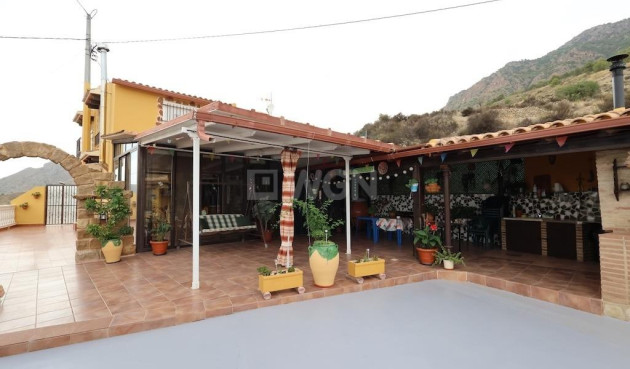 Reventa - Villa - Fortuna - Inland