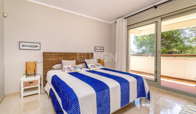 Resale - Apartment / flat - Orihuela - Las Colinas Golf