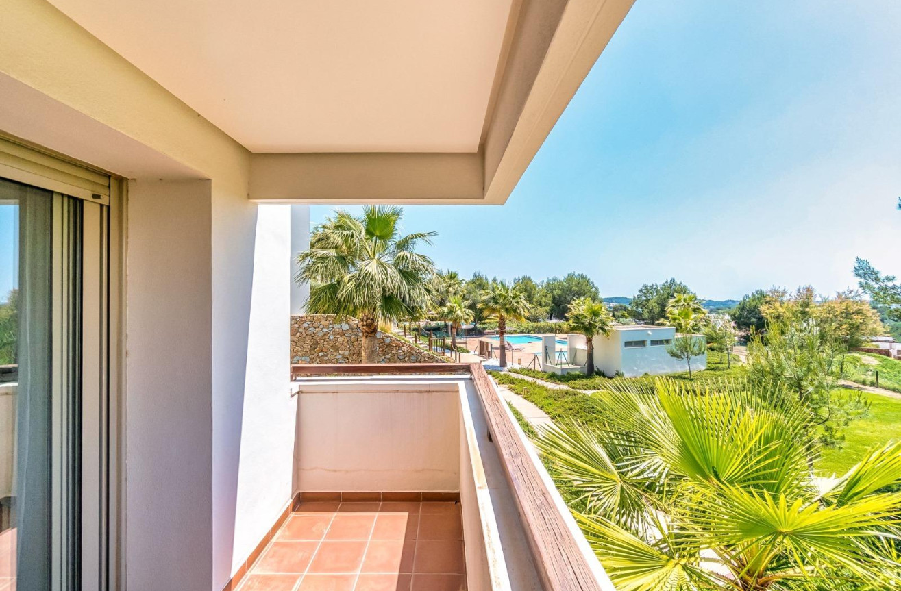 Resale - Apartment / flat - Orihuela - Las Colinas Golf