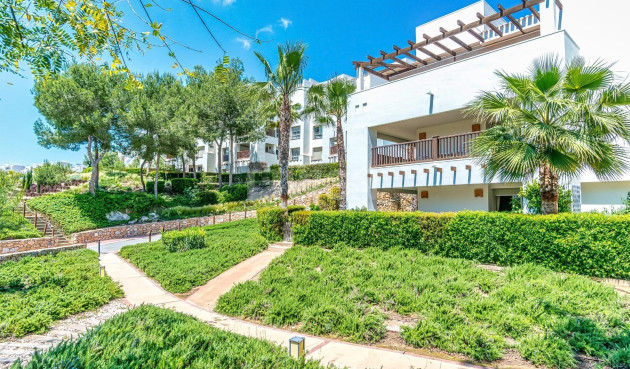 Resale - Apartment / flat - Orihuela - Las Colinas Golf