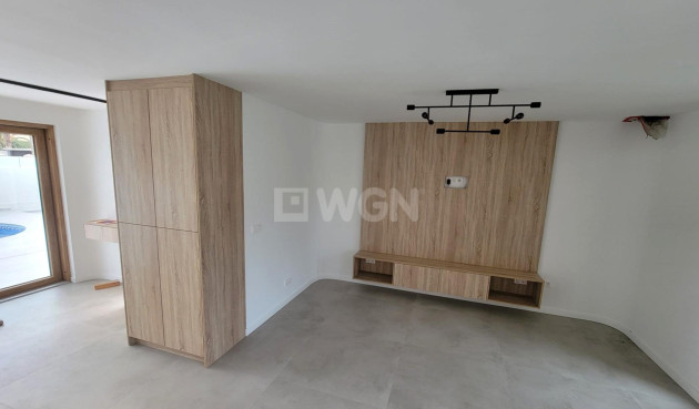 Odsprzedaż - Villa - Orihuela Costa - Cabo Roig