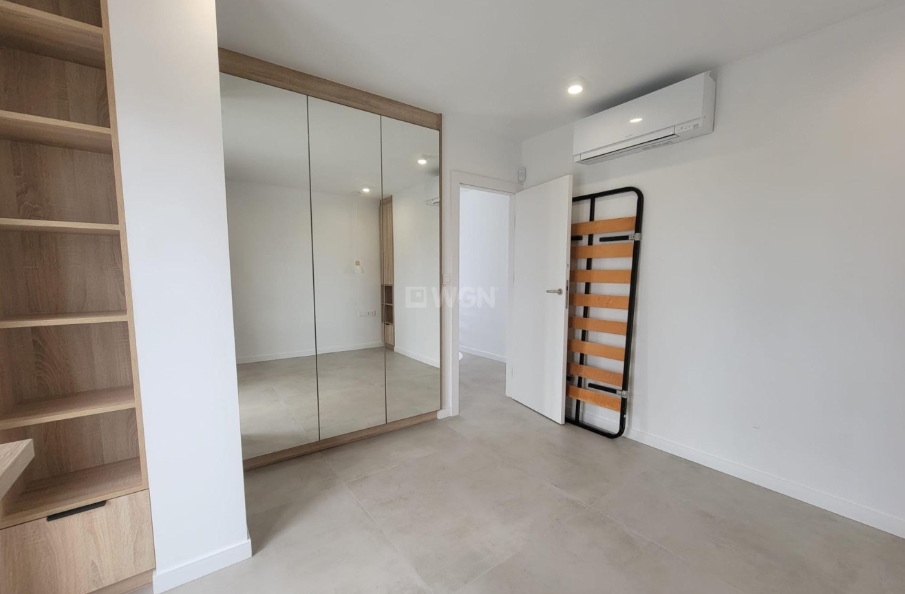 Odsprzedaż - Villa - Orihuela Costa - Cabo Roig