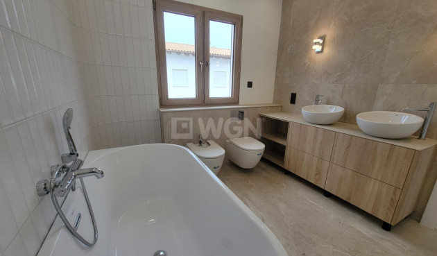 Odsprzedaż - Villa - Orihuela Costa - Cabo Roig