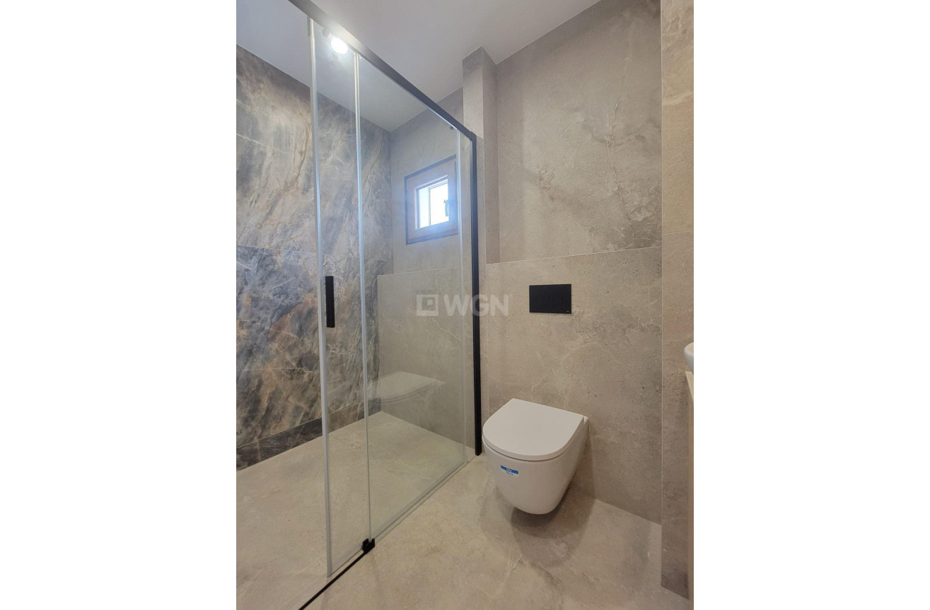 Odsprzedaż - Villa - Orihuela Costa - Cabo Roig