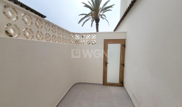 Odsprzedaż - Villa - Orihuela Costa - Cabo Roig