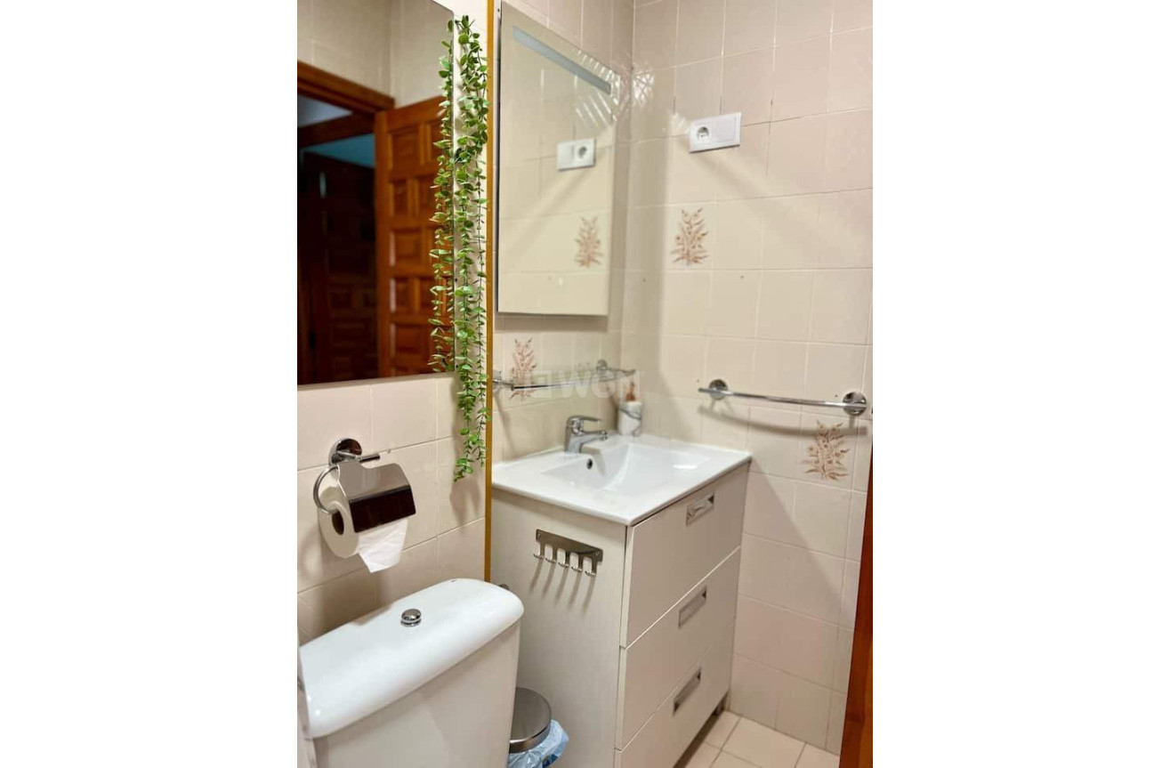 Reventa - Apartamento / piso - Torrevieja - Acequion