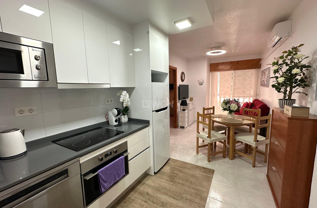 Reventa - Apartamento / piso - Torrevieja - Acequion