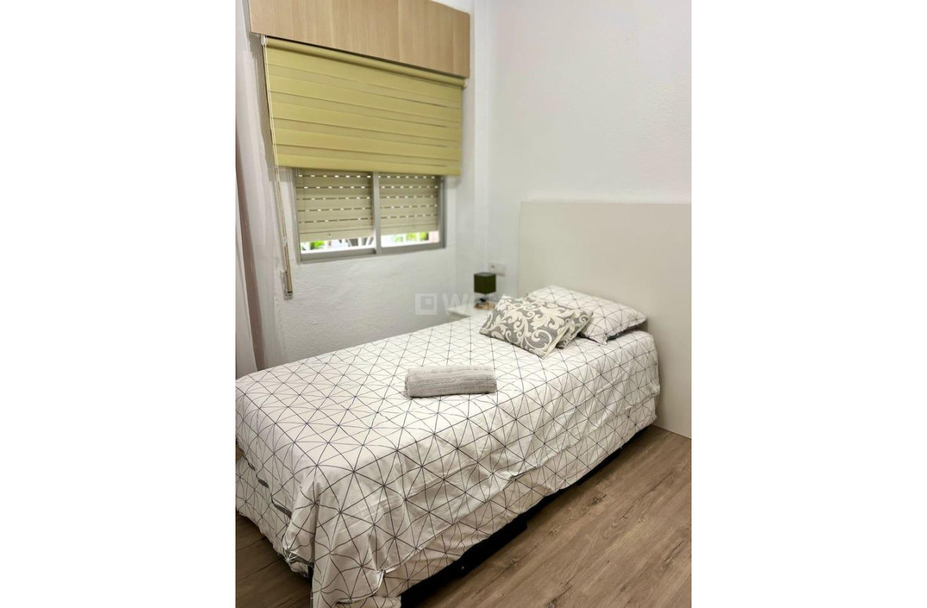 Reventa - Apartamento / piso - Torrevieja - Acequion