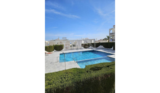 Reventa - Apartamento / piso - Torrevieja - Acequion