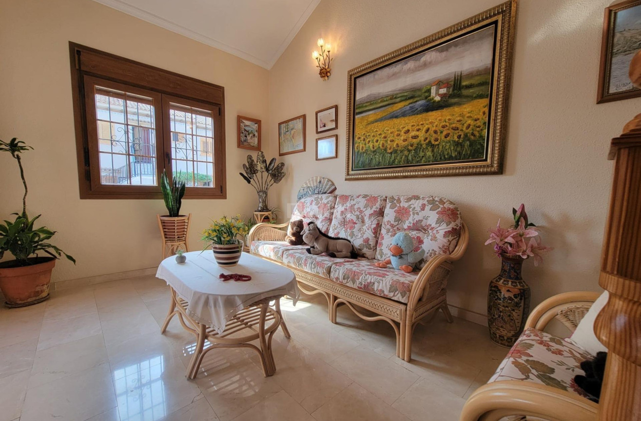 Wiederverkauf - Villa - Torrevieja - aguas nuevas