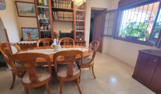 Wiederverkauf - Villa - Torrevieja - aguas nuevas