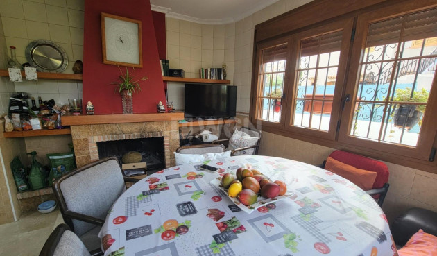 Wiederverkauf - Villa - Torrevieja - aguas nuevas