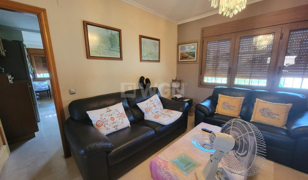 Wiederverkauf - Villa - Torrevieja - aguas nuevas