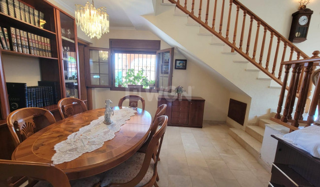 Wiederverkauf - Villa - Torrevieja - aguas nuevas