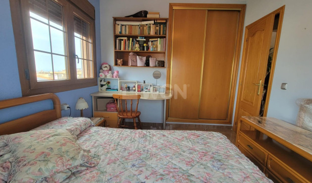 Wiederverkauf - Villa - Torrevieja - aguas nuevas