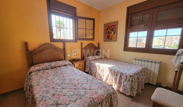 Wiederverkauf - Villa - Torrevieja - aguas nuevas