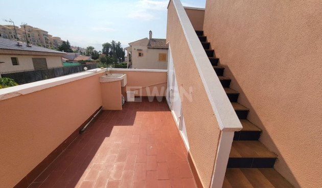 Wiederverkauf - Villa - Torrevieja - aguas nuevas