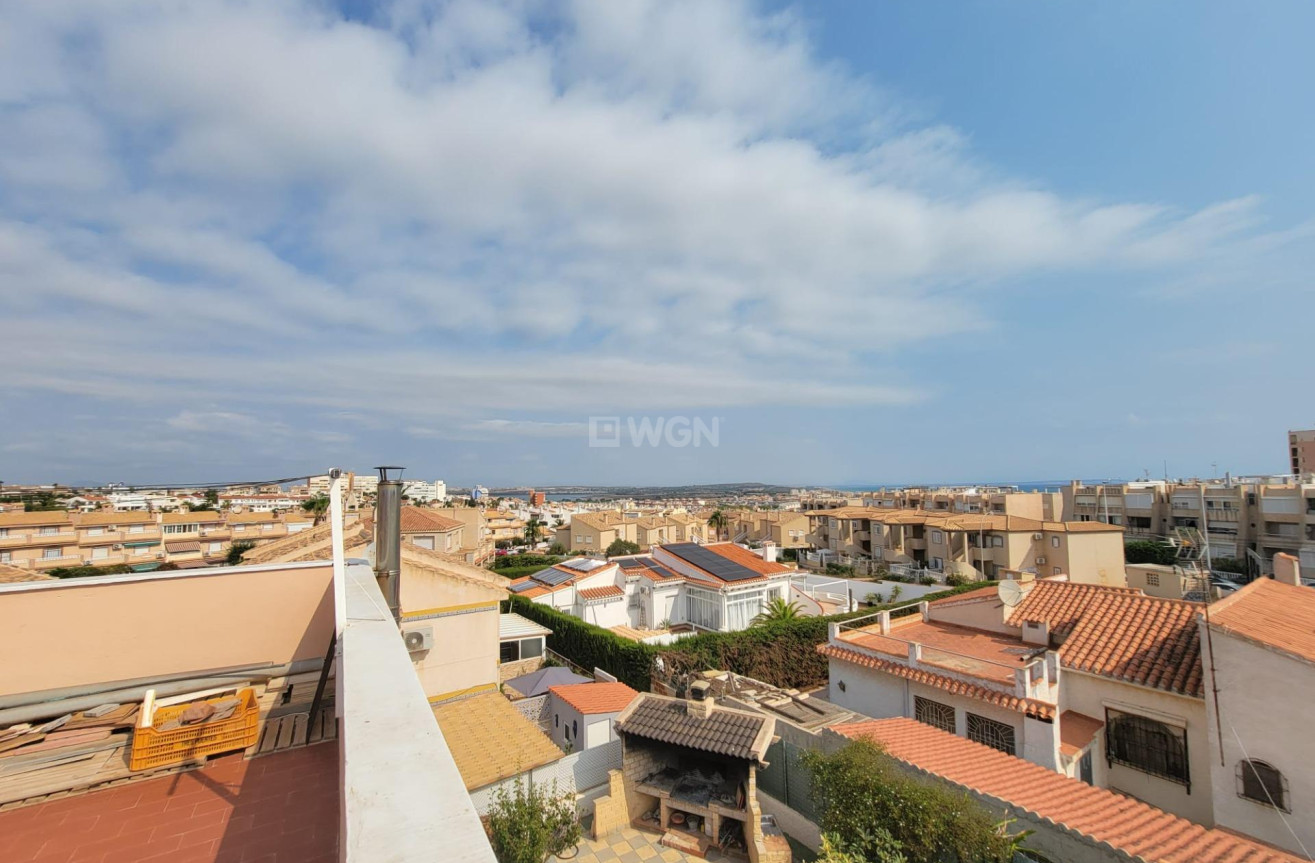 Wiederverkauf - Villa - Torrevieja - aguas nuevas