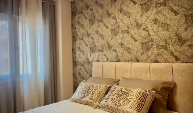 Resale - Apartment / flat - Torrevieja - Playa de los Locos