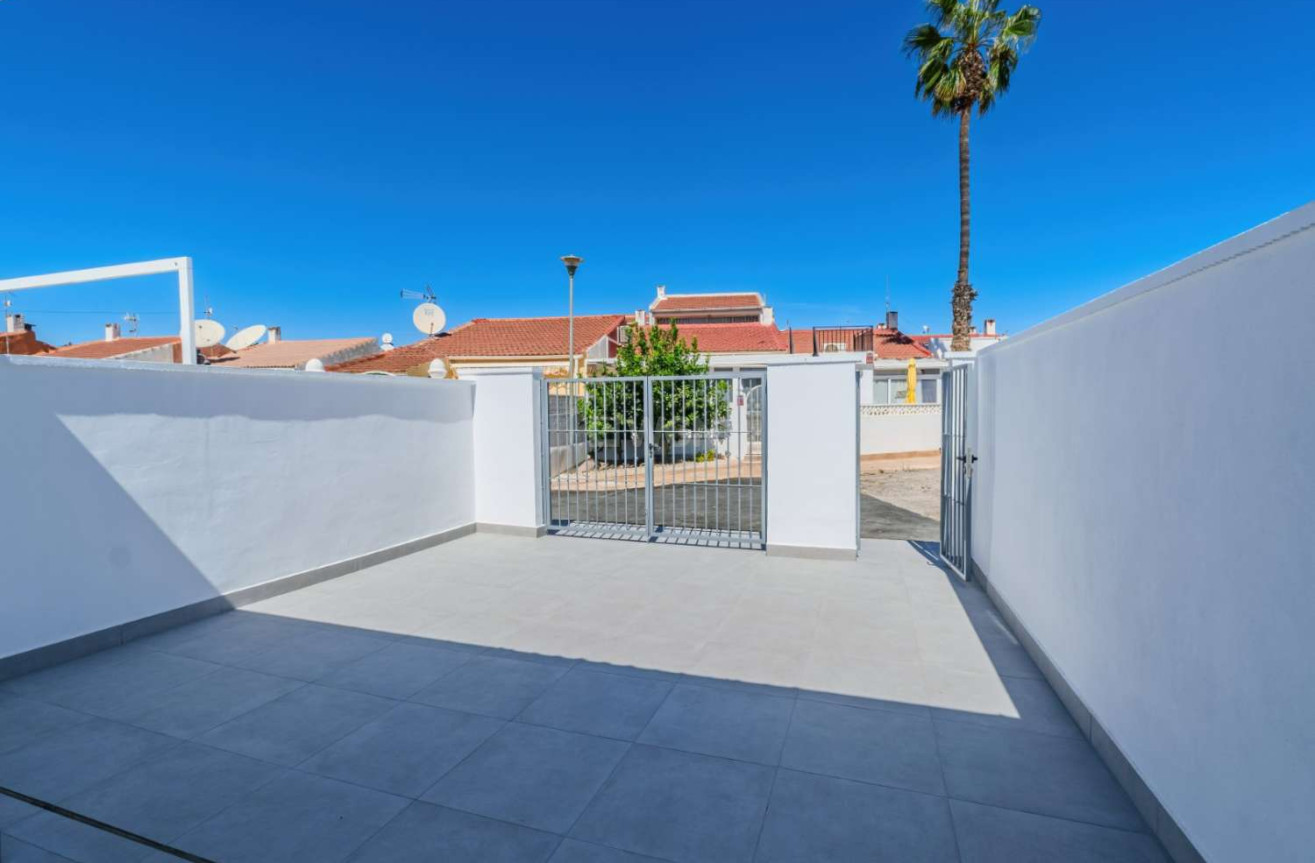 Resale - Bungalow - Torrevieja - Costa Blanca