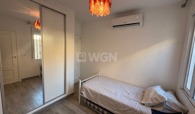 Resale - Apartment / flat - La Zenia - Costa Blanca