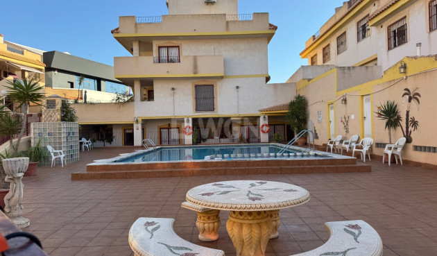 Resale - Apartment / flat - La Zenia - Costa Blanca