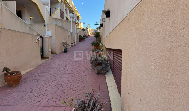 Resale - Apartment / flat - La Zenia - Costa Blanca