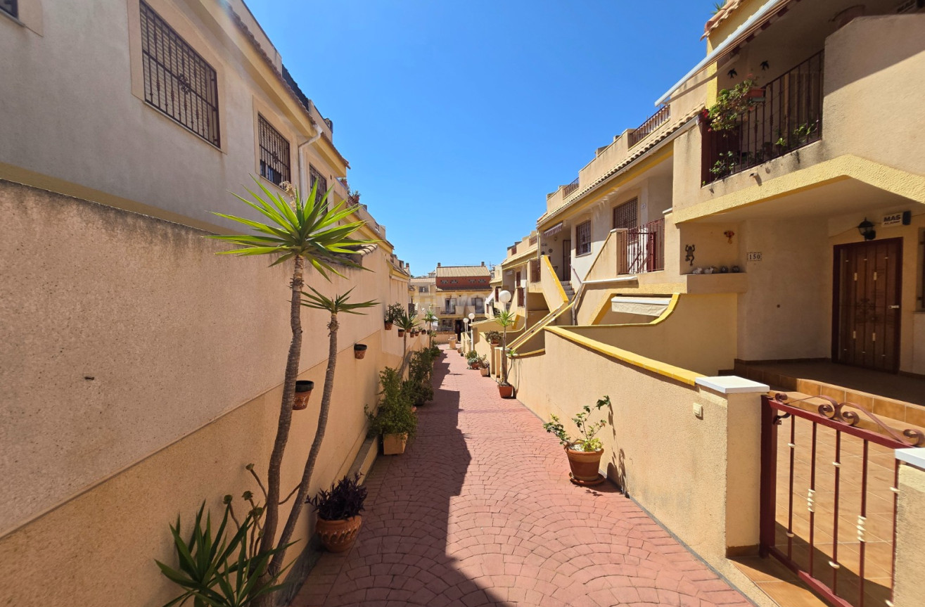 Resale - Apartment / flat - Orihuela Costa - Costa Blanca